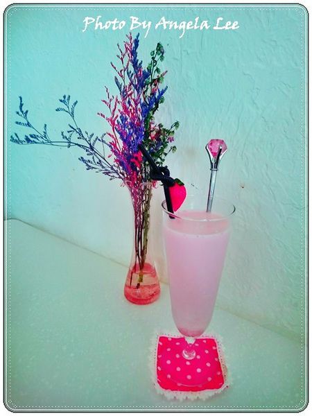 16-10-15-14-27-53-370_photo