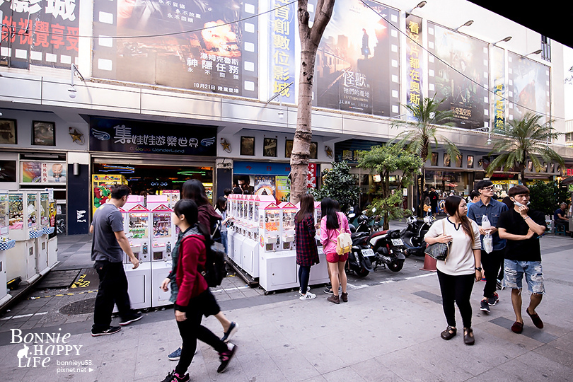 遊記 / 高雄崛江娛樂聖地。集娃娃遊樂世界