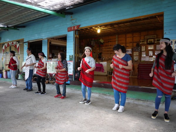 2016新北悠遊趣-烏來原住民部落(西羅岸)：2016新北悠遊趣-獵人學校(給樹營地)