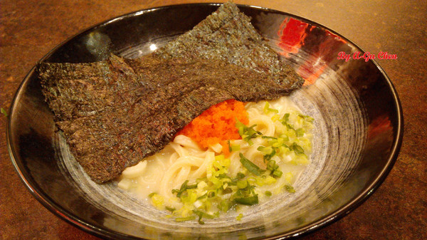 LATE Bistro 暮 餐酒館：【臺南Ω東區】LATE Bistro暮　餐酒館。台南東區餐酒館，在隱於巷弄內的驚豔裡放鬆享受深夜美食