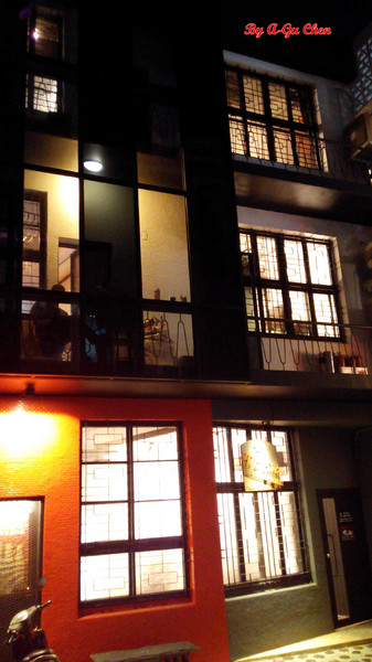 LATE Bistro 暮 餐酒館：【臺南Ω東區】LATE Bistro暮　餐酒館。台南東區餐酒館，在隱於巷弄內的驚豔裡放鬆享受深夜美食