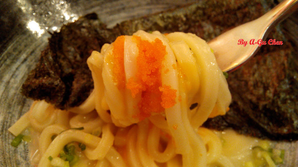 LATE Bistro 暮 餐酒館：【臺南Ω東區】LATE Bistro暮　餐酒館。台南東區餐酒館，在隱於巷弄內的驚豔裡放鬆享受深夜美食