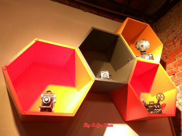 LATE Bistro 暮 餐酒館：【臺南Ω東區】LATE Bistro暮　餐酒館。台南東區餐酒館，在隱於巷弄內的驚豔裡放鬆享受深夜美食