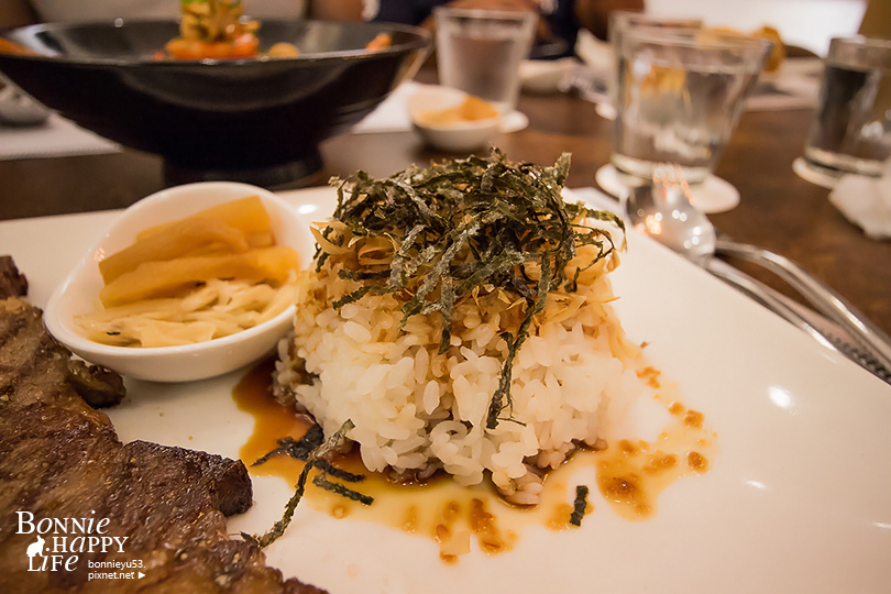 食記 / 台南東區餐酒館。三五好友深夜美食 ♥ LATE Bistro 暮