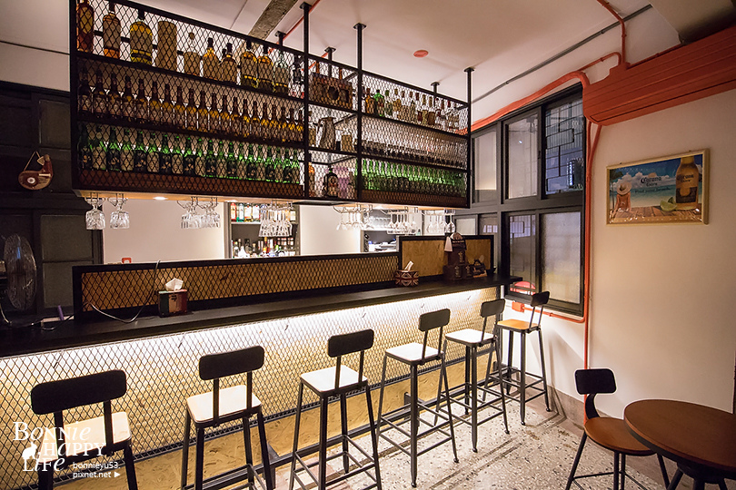 食記 / 台南東區餐酒館。三五好友深夜美食 ♥ LATE Bistro 暮