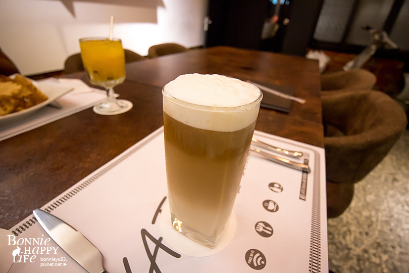 食記 / 台南東區餐酒館。三五好友深夜美食 ♥ LATE Bistro 暮