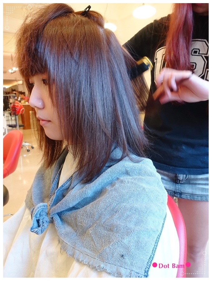Pro cutti髮藝沙龍  燙直過程 1.JPG