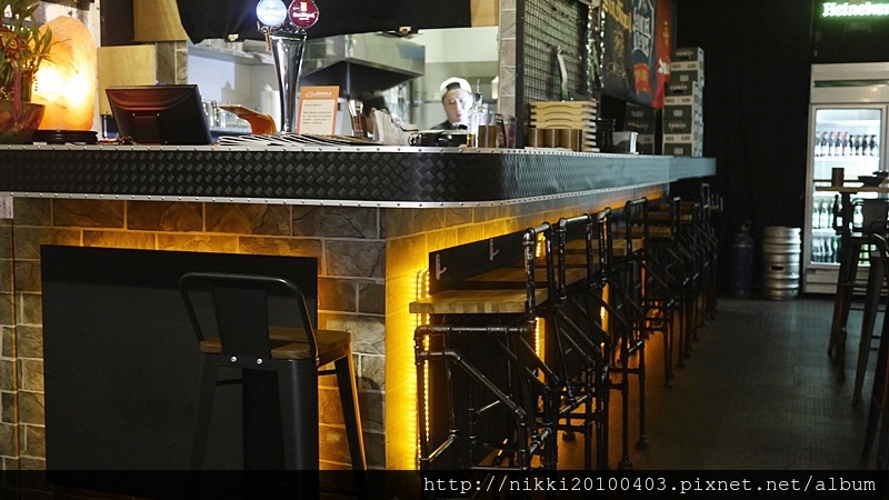 一號倉庫炭火串燒Bar (17).JPG