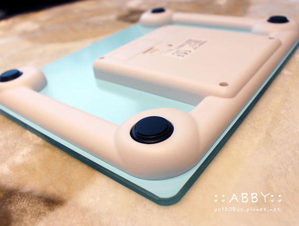 30天輕盈日記就交給聰明智慧又美翻的Oserio歐瑟若Mini數位體重計  減肥體重控管小幫手 (3).jpg