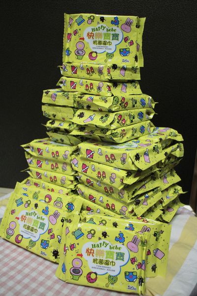 1051118-濕紙巾-02