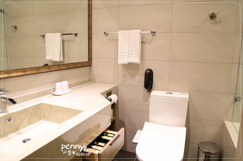 %e6%b4%9b%e7%a2%81%e5%8d%97%e4%ba%ac%e5%a4%a7%e9%a3%af%e5%ba%9704