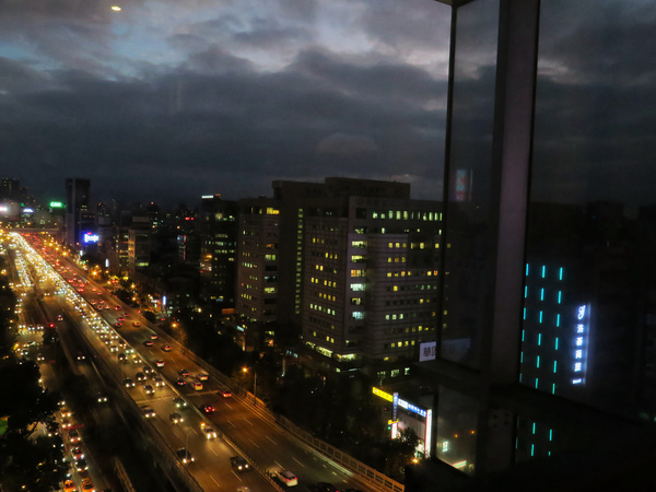 洛碁南京大飯店：洛碁南京大飯店 - 日人也著迷的日系高質感商務旅館。台北中山住宿