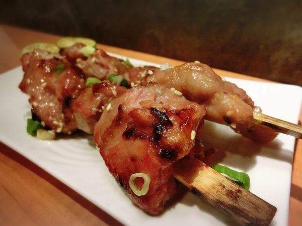 金夫人美式居酒屋：【台北松山】金夫人美式居酒屋 / 民生社區 / 創意料理