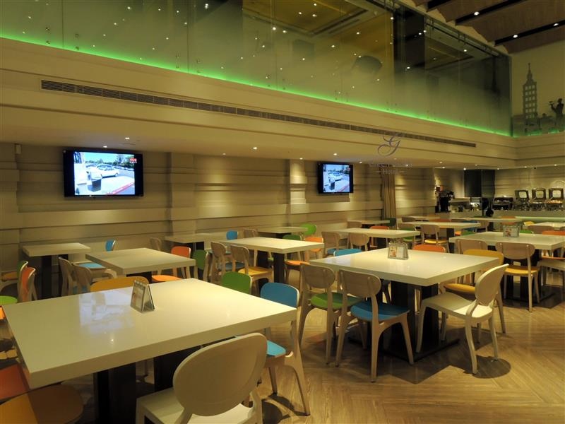 Green World Hotel ZhongHua 洛碁中華大飯店 086.jpg