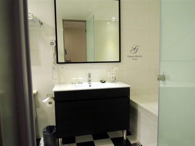 Green World Hotel ZhongHua 洛碁中華大飯店 027.jpg