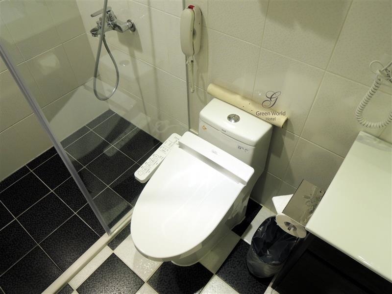 Green World Hotel ZhongHua 洛碁中華大飯店 033.jpg