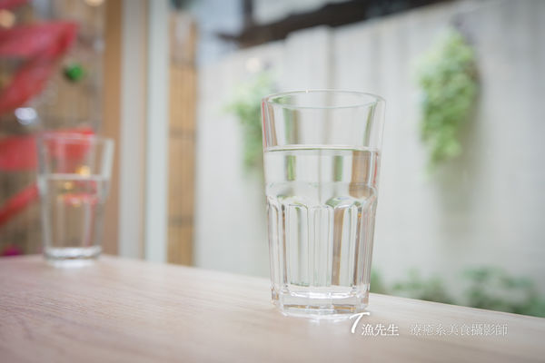 1480657274-862251100_n.jpg?v=1480657289