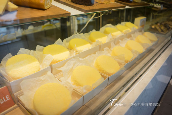 1480657272-211875623_n.jpg?v=1480657289