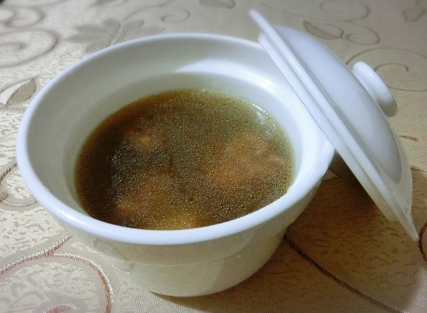 易家滴雞精：【哺媽咪】易家滴雞精 / 宅配調理養生飲 / 兒童、孕婦