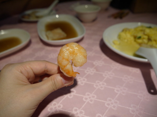 廣香龍華樓餐廳：【台北美食】廣香龍華樓餐廳。板橋港式飲茶。吃到飽。尾牙年菜