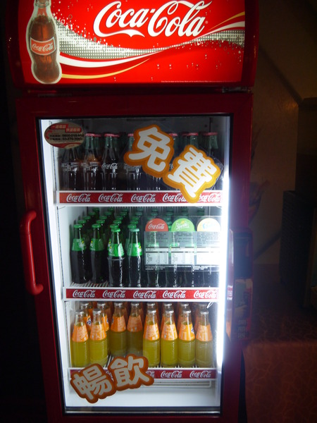 廣香龍華樓餐廳：【台北美食】廣香龍華樓餐廳。板橋港式飲茶。吃到飽。尾牙年菜