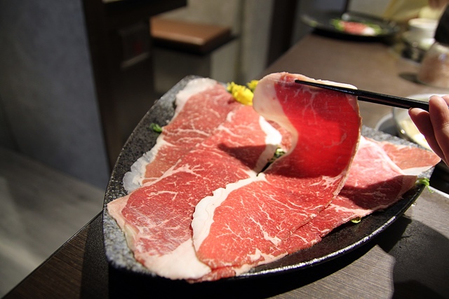 cats9-1.jpg - 日誌用相簿