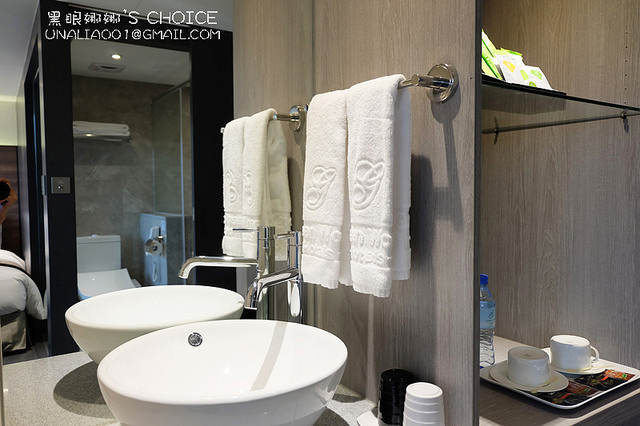 洛碁大飯店洗手台