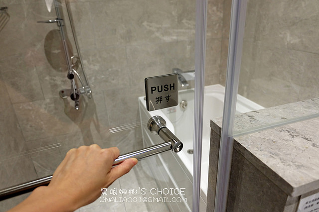 洛碁大飯店麗景雙人房浴缸