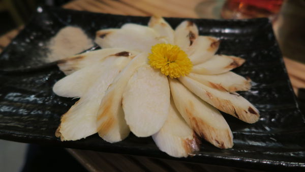 深夜食堂：【新竹車站美食】深夜食堂－串燒。烤物。私房料理。各式獨特酒類｜道地日式風味｜新竹居酒屋