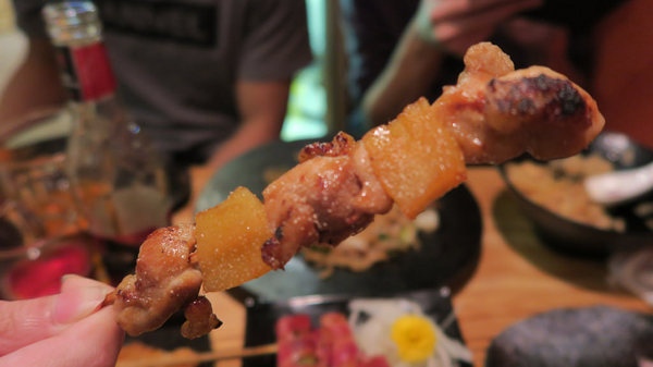 深夜食堂：【新竹車站美食】深夜食堂－串燒。烤物。私房料理。各式獨特酒類｜道地日式風味｜新竹居酒屋