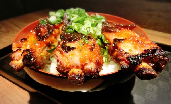 本陣屋讚岐製麵所：【台北@中山】本陣屋日式料理 / 烏龍麵 /台北中山區/ 捷運雙連站