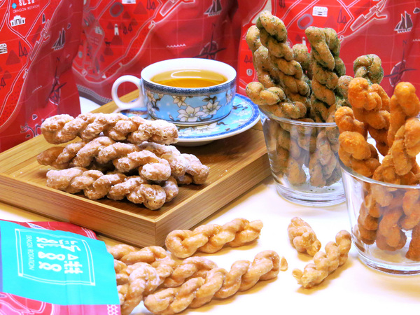 龍鑽烘炸手工麻花捲：龍鑽手工麻花捲。紮實香脆多種口味的小琉球伴手禮、宅配團購零食