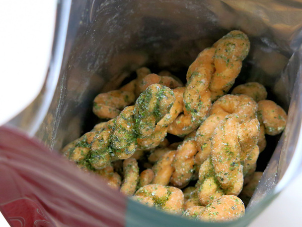 龍鑽烘炸手工麻花捲：龍鑽手工麻花捲。紮實香脆多種口味的小琉球伴手禮、宅配團購零食