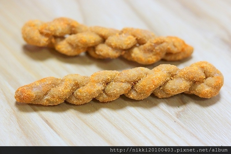 龍鑽手工麻花捲 (12).JPG