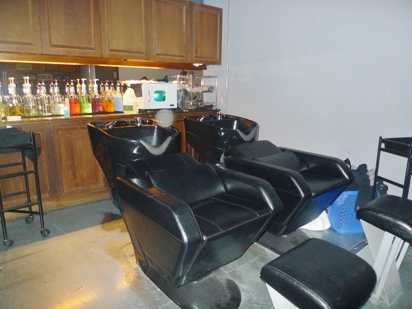 加慕秀髮藝HAIR SALON(安康店)(燙髮)：加慕秀髮藝JAIR SALON(安康店)