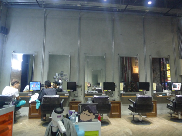 加慕秀髮藝HAIR SALON(安康店)(燙髮)：加慕秀髮藝JAIR SALON(安康店)