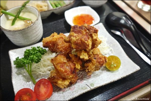 珍珍珍日式拉麵 南紡店P1640662_調整大小1.JPG