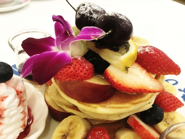 OyamiCaf'e(新埔店)：【新北@板橋】OyamiCaf'e(新埔店) 板橋美食/ 捷運新埔站 / 下午茶  / 鬆餅、義大利麵