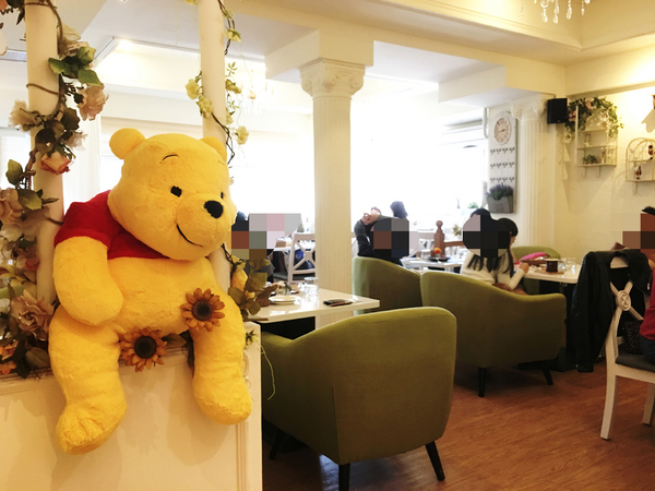 OyamiCaf'e(新埔店)：【新北@板橋】OyamiCaf'e(新埔店) 板橋美食/ 捷運新埔站 / 下午茶  / 鬆餅、義大利麵