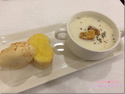 A428E28B-91C4-4C3E-A1E9-06676B4B3502