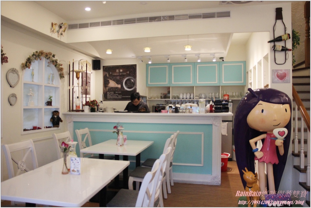 oyami cafe4.JPG