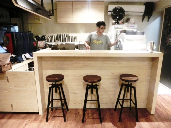 雨田+：【新北@新店】新店早午餐/ 捷運七張站/ 雨田+