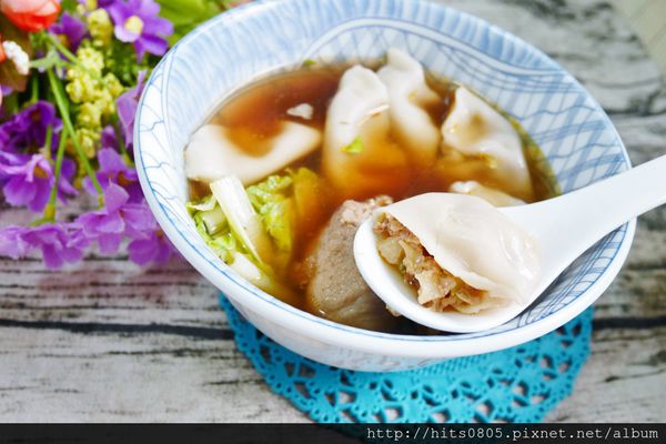 P1020780 (1024x683).jpg