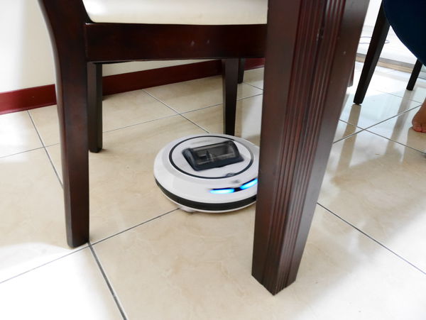 20 iGloba酷掃 掃地機器人.JPG