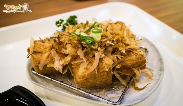 口力口里迷人咖哩燒飯專門(豐原愛買店)：口力口里 ~迷人咖哩燒飯專門~ 咖哩控不能錯過的平價咖哩餐廳