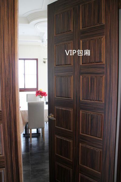 1060121-Bistro 181-01