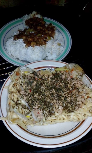 明誠炒米粉：明誠炒米粉