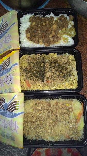 明誠炒米粉：明誠炒米粉