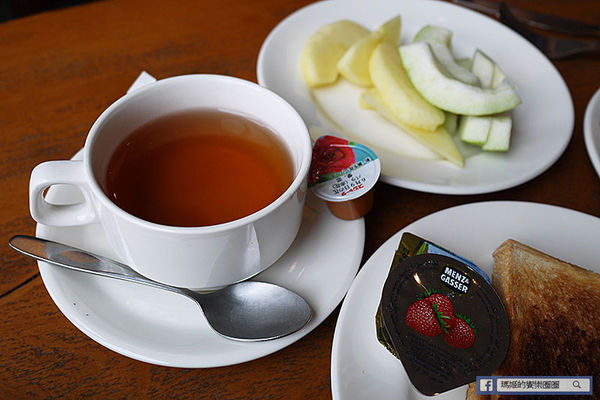 宜蘭民宿【波卡拉渡假會館】一起旅行去!時尚豪華4人房。溫泉民宿。礁溪泡湯