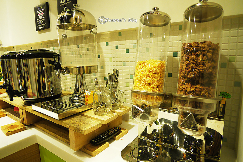 東旅背包客HOSTEL